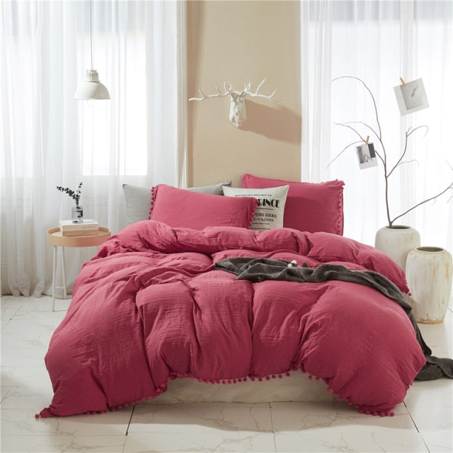 Nordic Simplicity Bedding Set With Pompom Duvet Cover